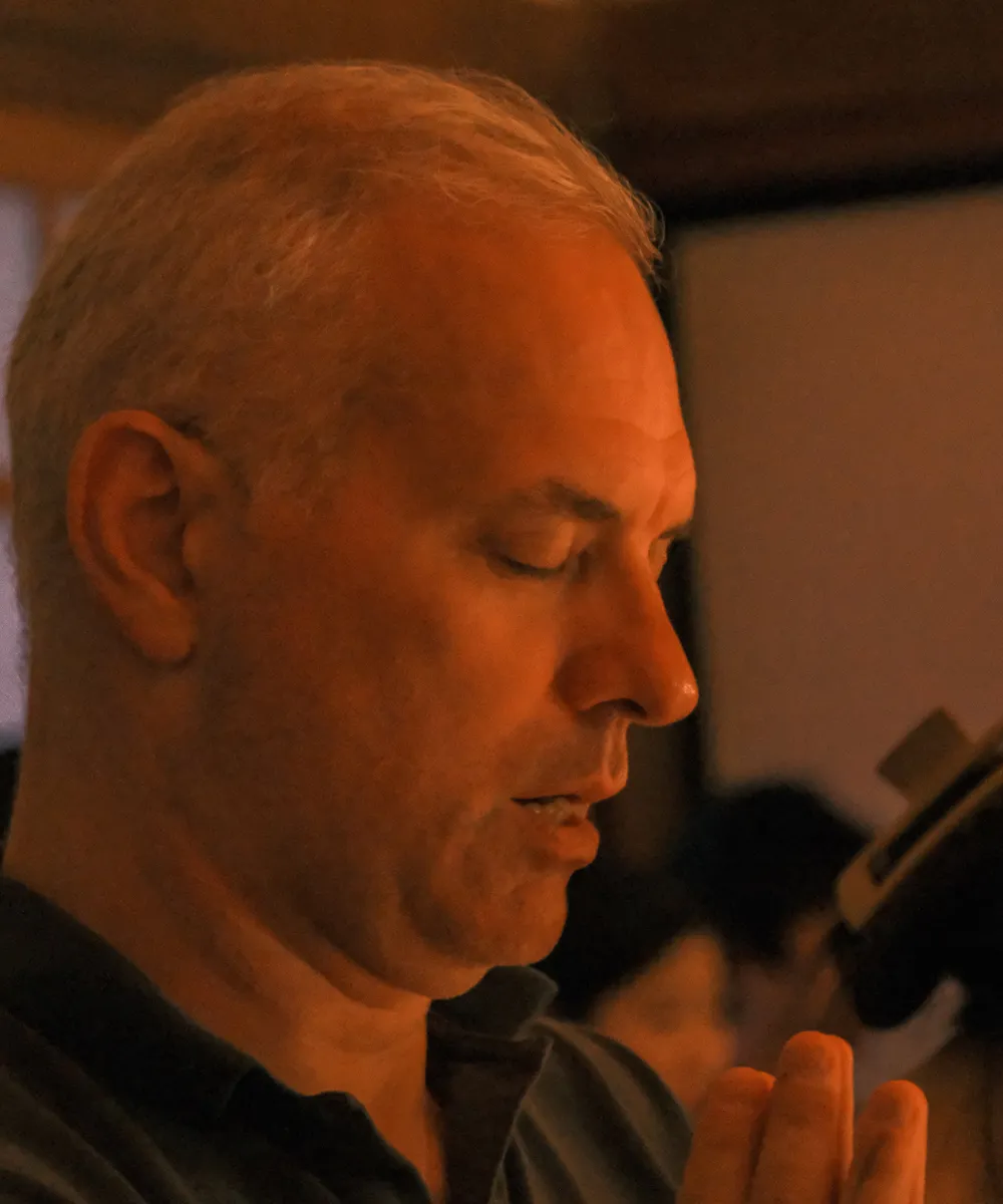 People who experience traditional Buddhist training